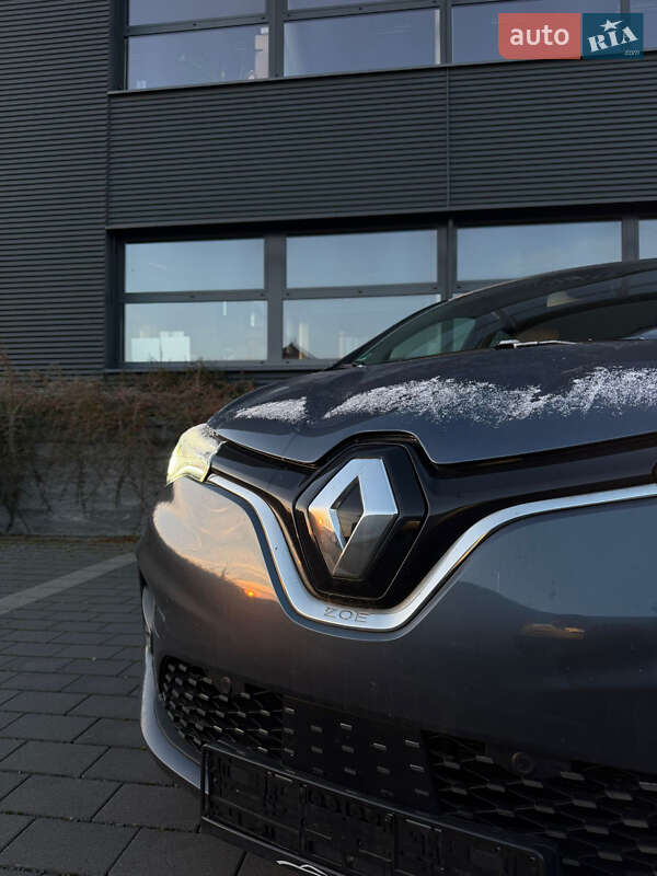 Хэтчбек Renault Zoe 2021 в Владимире