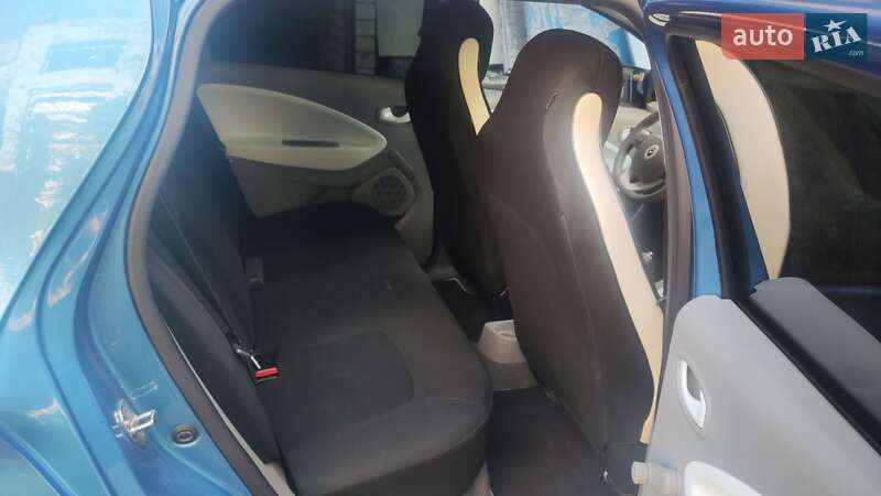 Хэтчбек Renault Zoe 2016 в Днепре