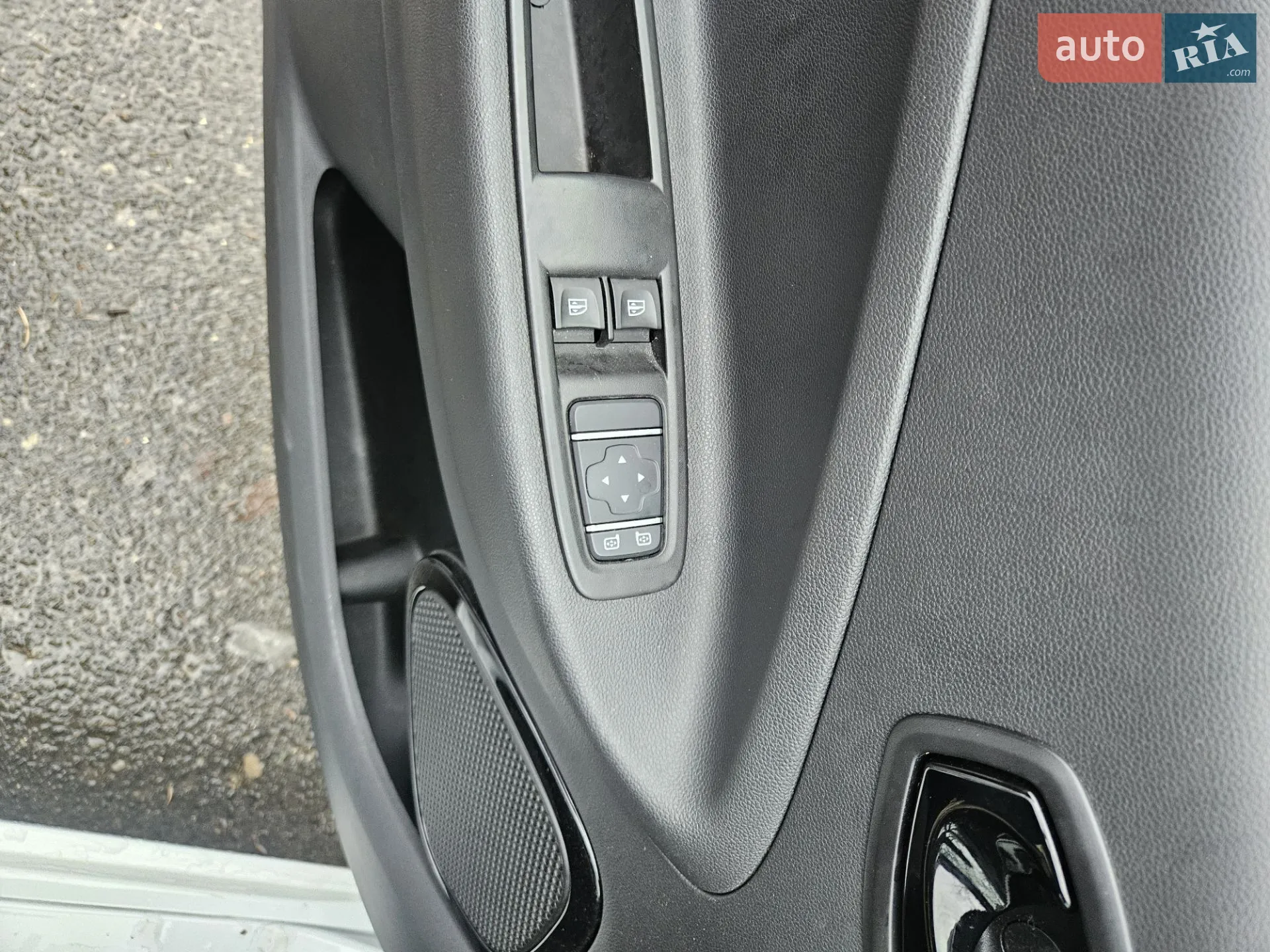 2020 Renault ZOE - мініатюра 24