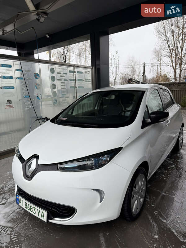 Хэтчбек Renault Zoe 2016 в Ирпене фото 3 Хэтчбек Renault Zoe 2016 в Ирпене