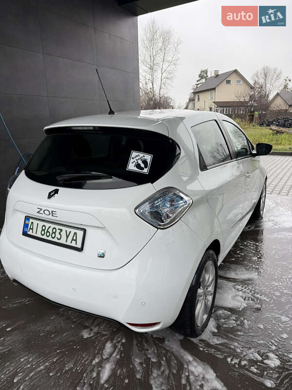 Хэтчбек Renault Zoe 2016 в Ирпене фото 6 Хэтчбек Renault Zoe 2016 в Ирпене