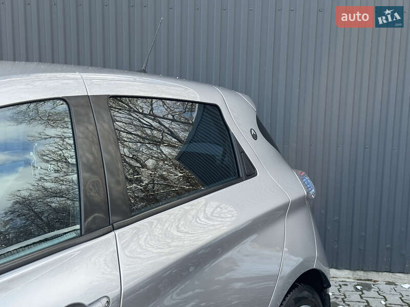 Хэтчбек Renault Zoe 2015 в Дрогобыче