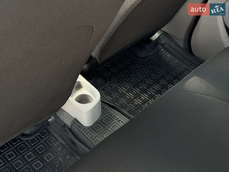 Хэтчбек Renault Zoe 2015 в Дрогобыче