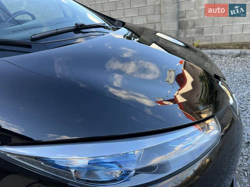 Хетчбек Renault Zoe 2017 в Рівному