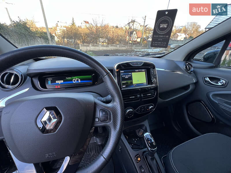 Хетчбек Renault Zoe 2017 в Рівному