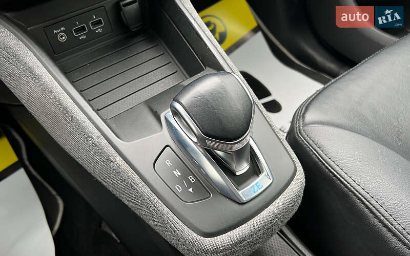 Хетчбек Renault Zoe 2019 в Львові