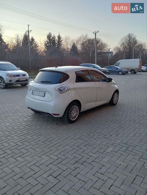 Хетчбек Renault Zoe 2015 в Хмельницькому
