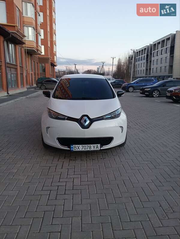 Хетчбек Renault Zoe 2015 в Хмельницькому