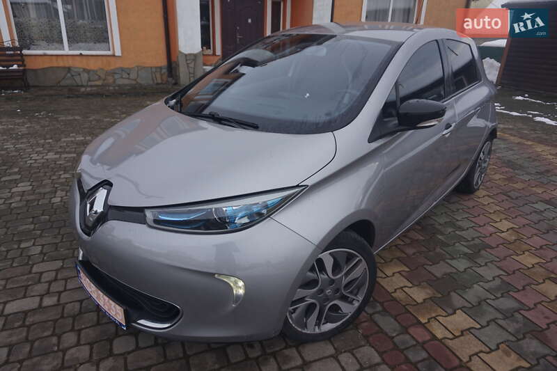 Хэтчбек Renault Zoe 2015 в Самборе