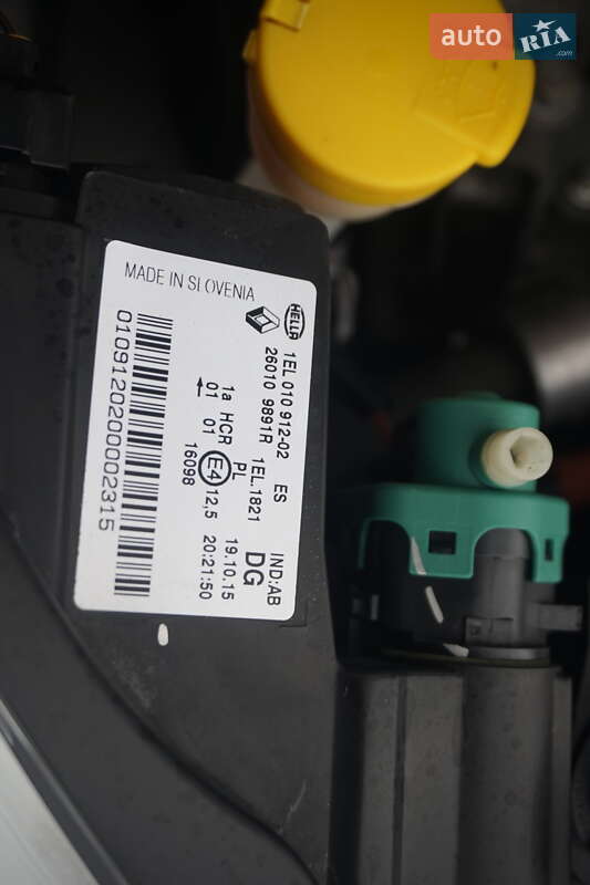 Хэтчбек Renault Zoe 2015 в Самборе