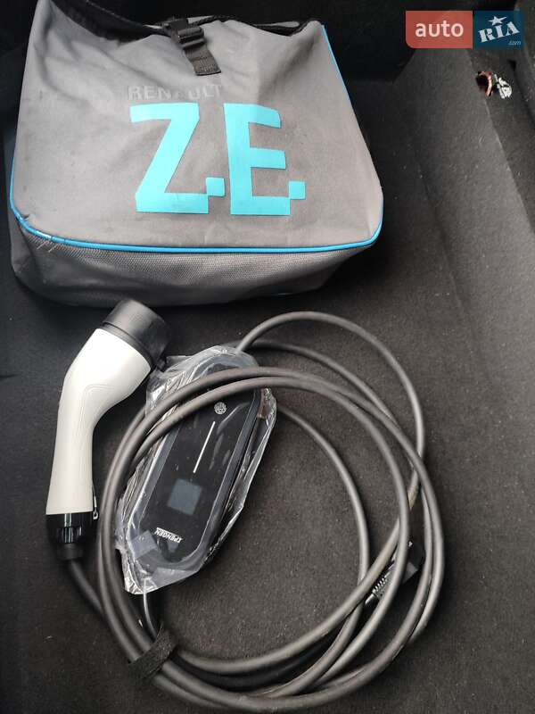 Хетчбек Renault Zoe 2015 в Кам'янець-Подільському