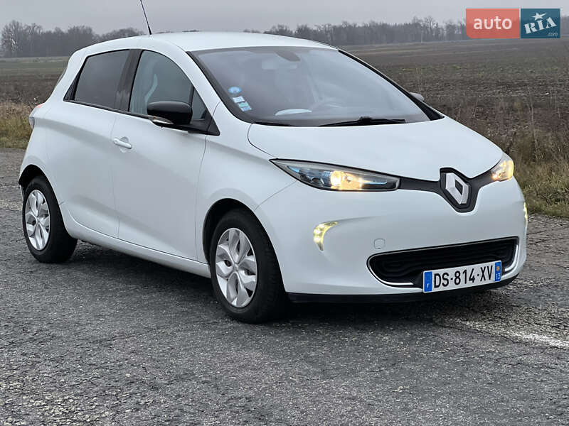 Хетчбек Renault Zoe 2016 в Києві фото 7 Хетчбек Renault Zoe 2016 в Києві