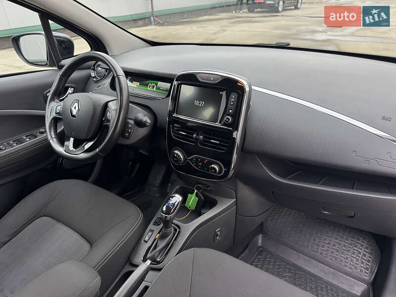 Хетчбек Renault Zoe 2017 в Вінниці