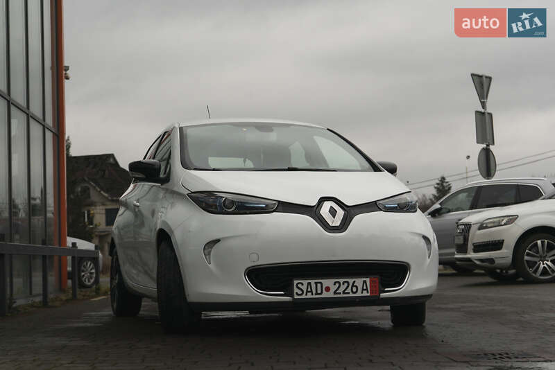Хетчбек Renault Zoe 2017 в Ужгороді