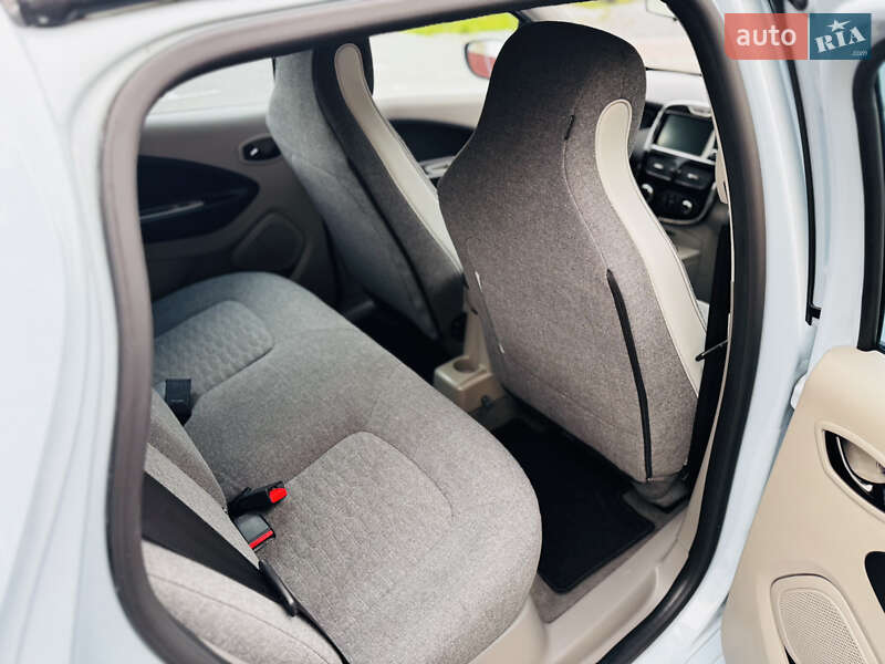 Хэтчбек Renault Zoe 2014 в Здолбунове