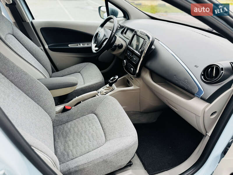Хэтчбек Renault Zoe 2014 в Здолбунове