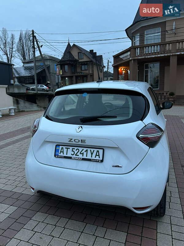 Хетчбек Renault Zoe 2022 в Снятині