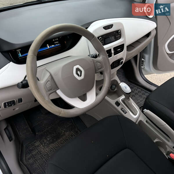 Хетчбек Renault Zoe 2019 в Ужгороді фото 18 Хетчбек Renault Zoe 2019 в Ужгороді