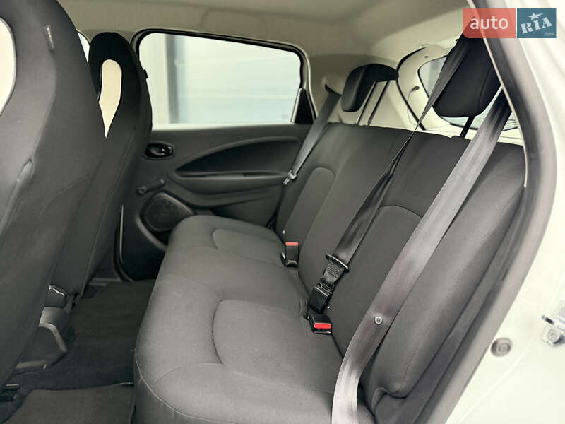 Хетчбек Renault Zoe 2020 в Городку