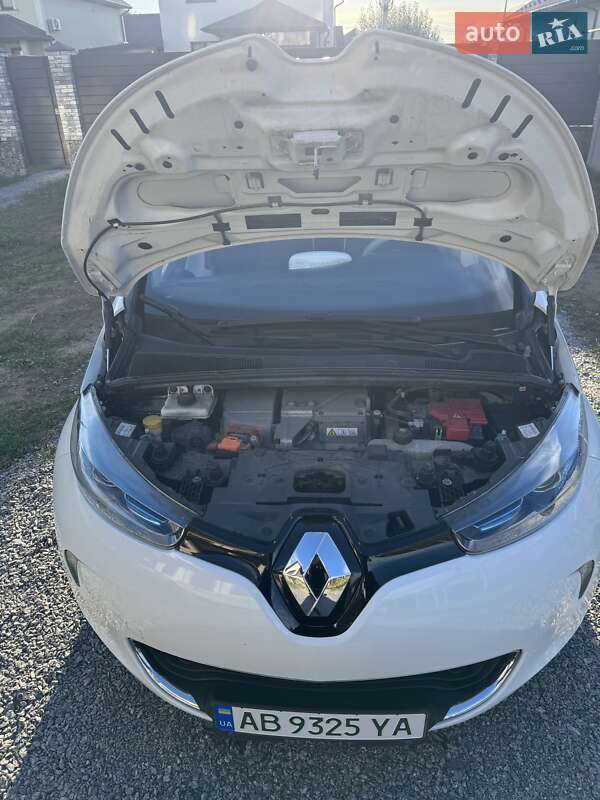 Хэтчбек Renault Zoe 2014 в Виннице