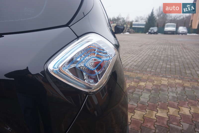 Хетчбек Renault Zoe 2015 в Самборі