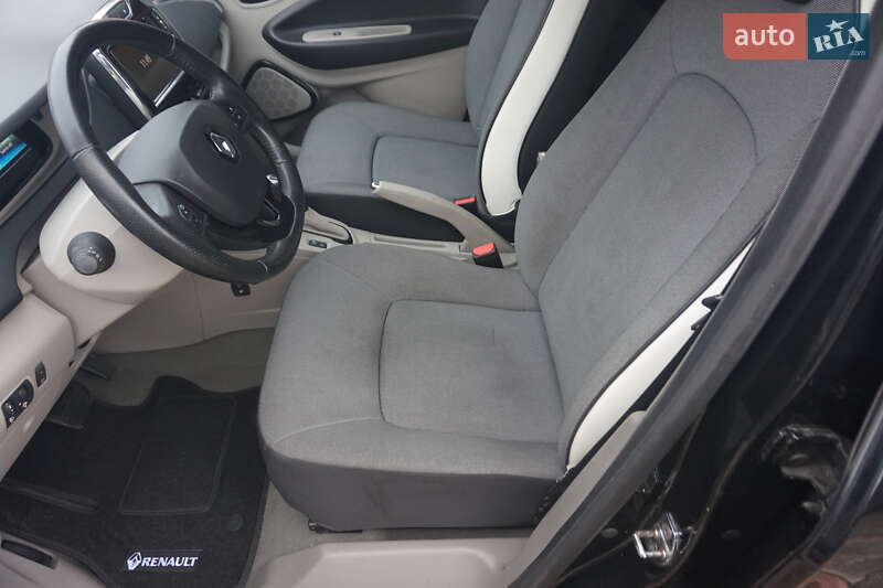 Хетчбек Renault Zoe 2015 в Самборі