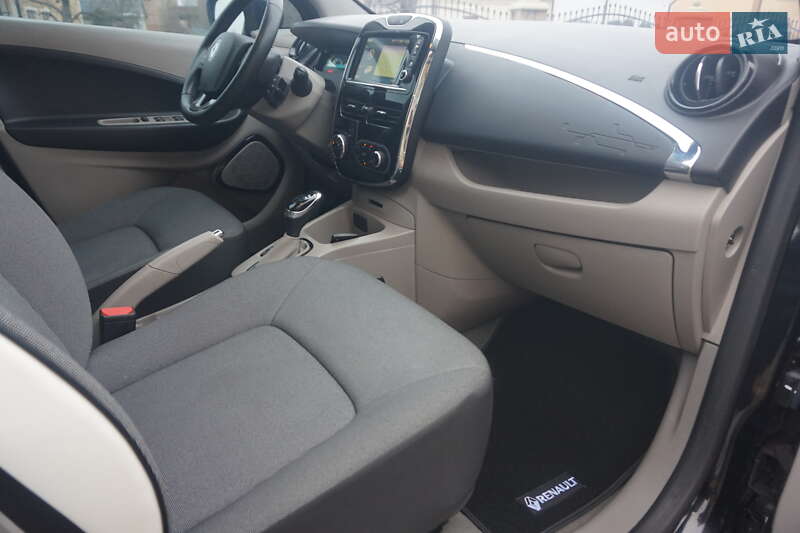 Хетчбек Renault Zoe 2015 в Самборі