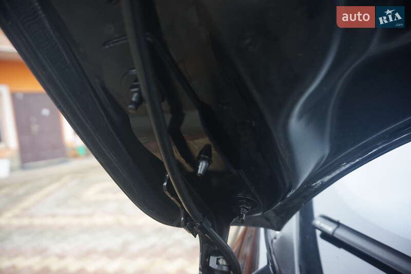 Хетчбек Renault Zoe 2015 в Самборі