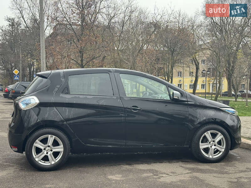 Хэтчбек Renault Zoe 2016 в Николаеве