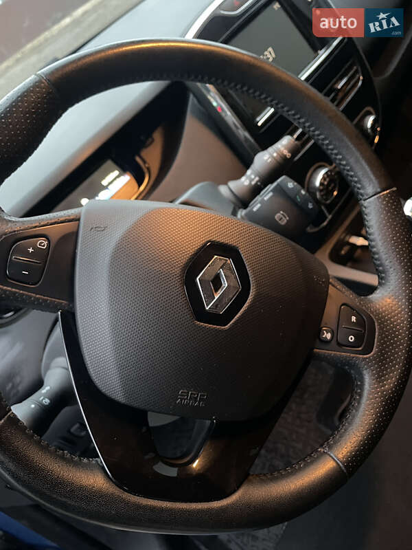 Хэтчбек Renault Zoe 2017 в Новоукраинке фото 30 Хэтчбек Renault Zoe 2017 в Новоукраинке