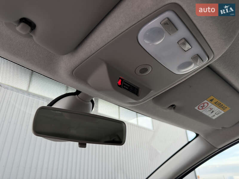 Хэтчбек Renault Zoe 2018 в Дубно