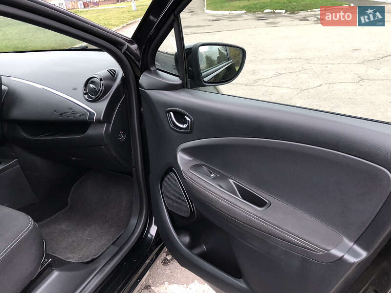 Хэтчбек Renault Zoe 2017 в Ровно фото 32 Хэтчбек Renault Zoe 2017 в Ровно