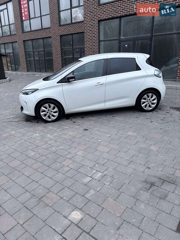 Хэтчбек Renault Zoe 2015 в Тернополе