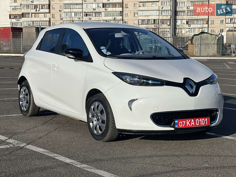 Хэтчбек Renault Zoe 2014 в Киеве фото 17 Хэтчбек Renault Zoe 2014 в Киеве