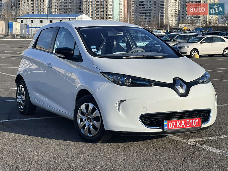Хэтчбек Renault Zoe 2014 в Киеве фото 26 Хэтчбек Renault Zoe 2014 в Киеве