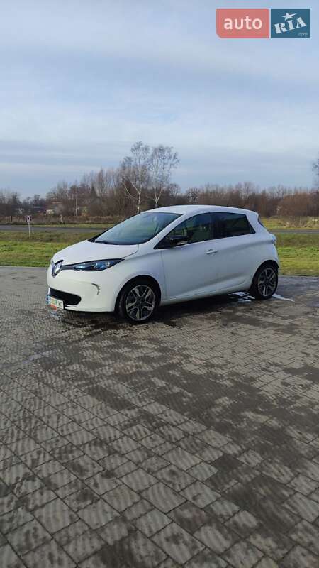 Хэтчбек Renault Zoe 2016 в Львове