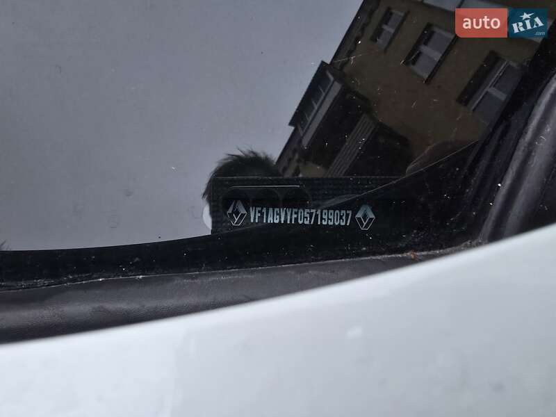 Хэтчбек Renault Zoe 2017 в Тернополе