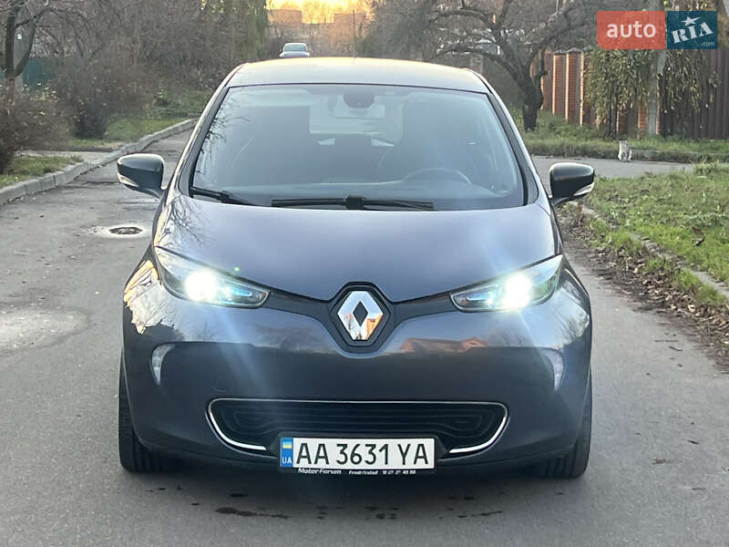 Хэтчбек Renault Zoe 2017 в Киеве