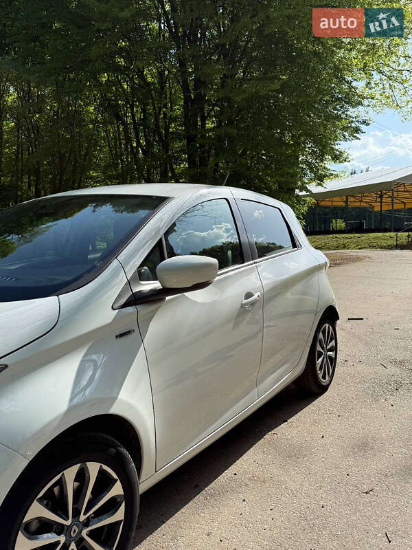 Хэтчбек Renault Zoe 2020 в Пустомытах