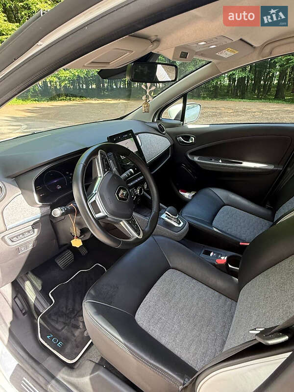 Хэтчбек Renault Zoe 2020 в Пустомытах