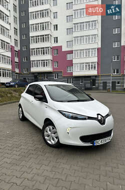Хетчбек Renault Zoe 2017 в Новояворівську