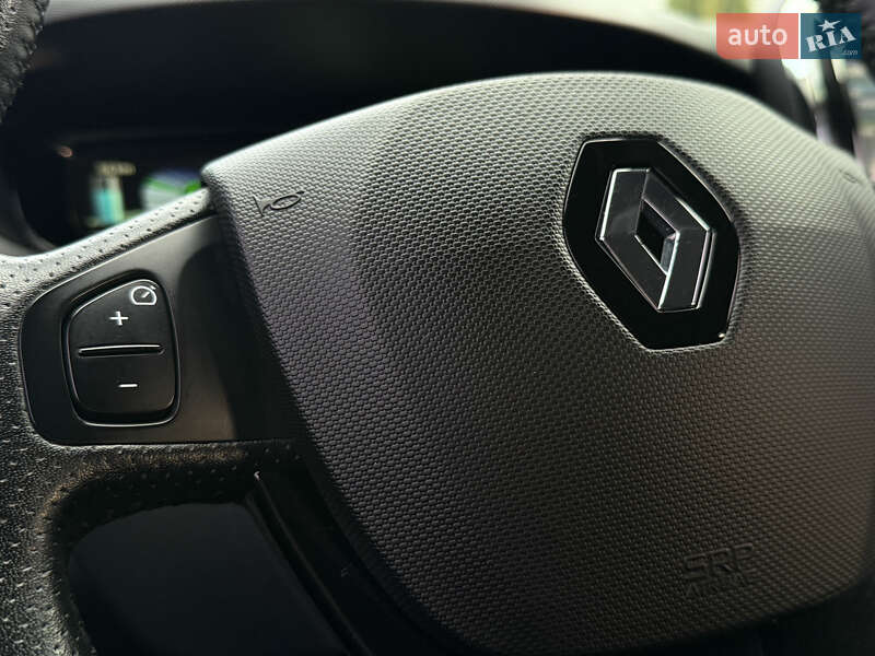 Хэтчбек Renault Zoe 2017 в Дрогобыче