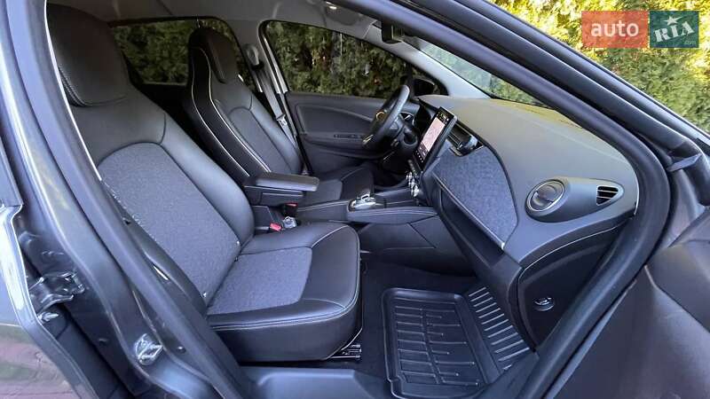 Хэтчбек Renault Zoe 2023 в Киеве фото 9 Хэтчбек Renault Zoe 2023 в Киеве