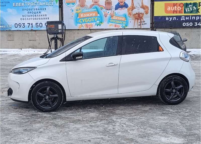 Хетчбек Renault Zoe 2015 в Павлограді