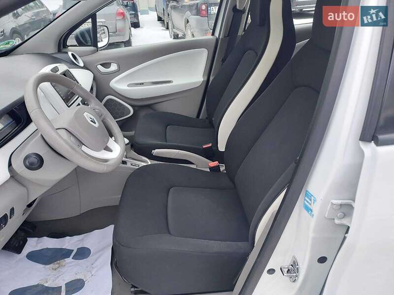 Хетчбек Renault Zoe 2018 в Івано-Франківську