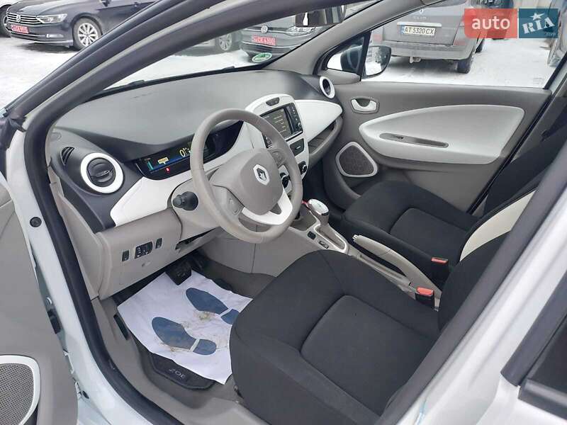 Хетчбек Renault Zoe 2018 в Івано-Франківську