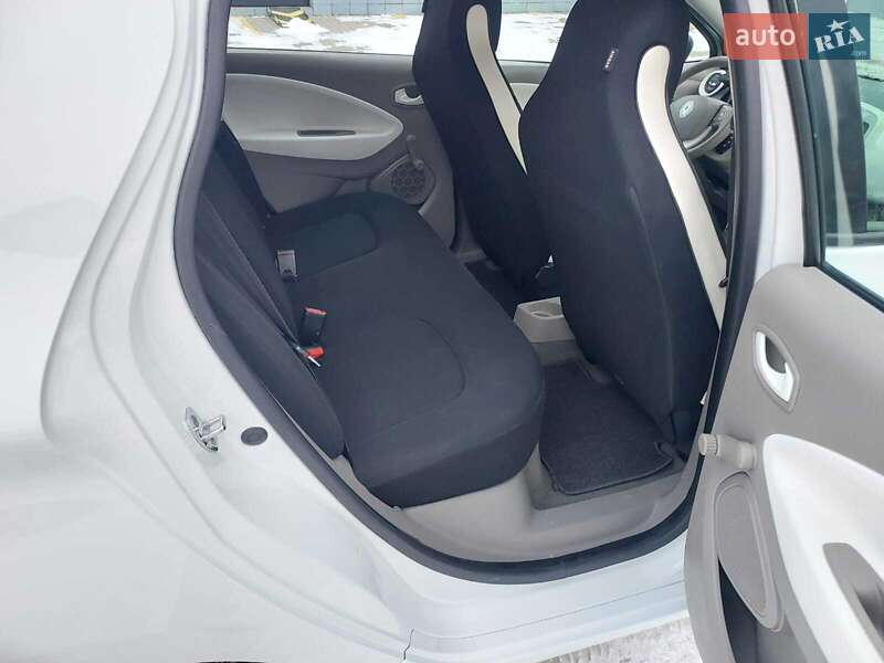 Хетчбек Renault Zoe 2018 в Івано-Франківську