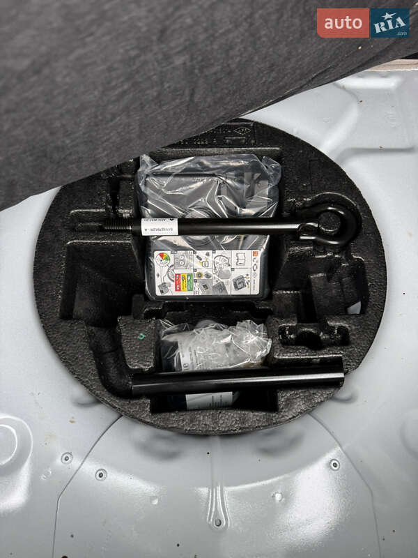 Хэтчбек Renault Zoe 2021 в Тернополе