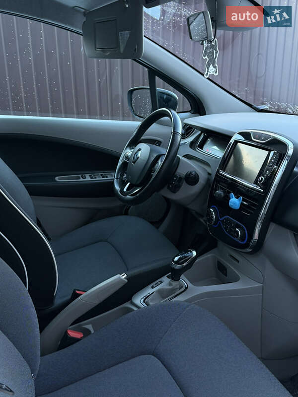 Хетчбек Renault Zoe 2014 в Дубні