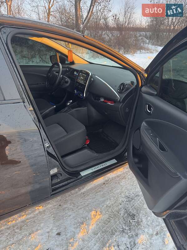 Хэтчбек Renault Zoe 2018 в Львове